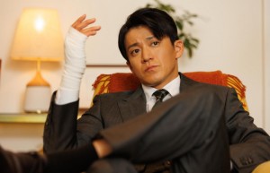 小栗旬&韩孝周联袂主演《浪漫匿名者》预告曝光