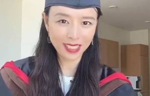 张静初谈未获文凭的研究生毕业经历