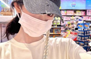 鞠婧祎日常随拍《清纯温婉》 回眸浅笑《少女感满满》