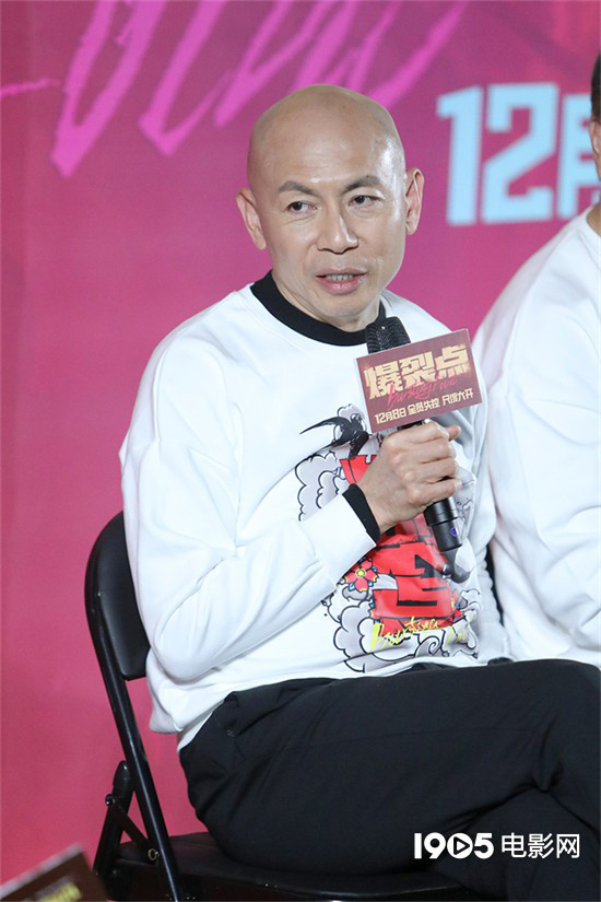 张家辉盛赞林超贤为“中国卡梅隆”——《爆裂点》发布会报道