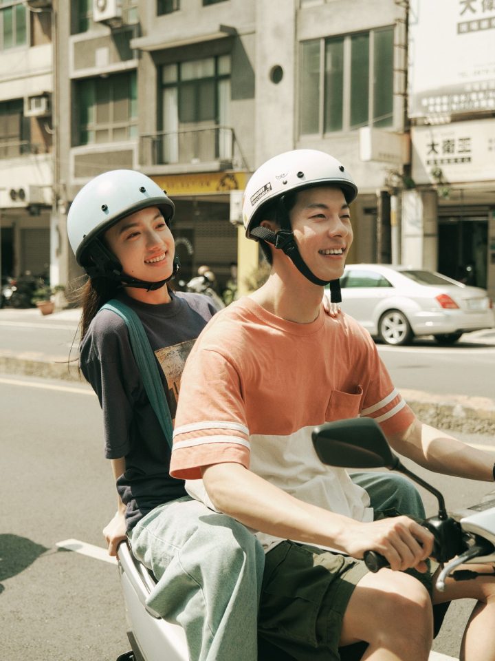 《青春18×2》剧照曝光：许光汉、清原果耶在台南同游