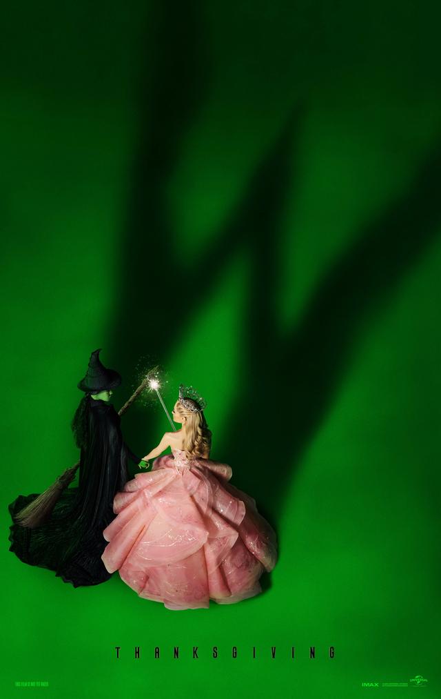 《魔法坏女巫》曝光海报，影片将分为上下两部进行拍摄。