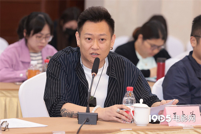 《沙尘暴》研讨：高群书赞段奕宏选戏不重番位-1