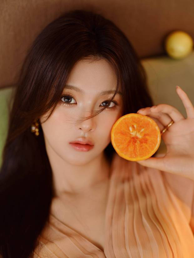 杨超越《粉裙橙妆》甜欲风造型惊艳-2