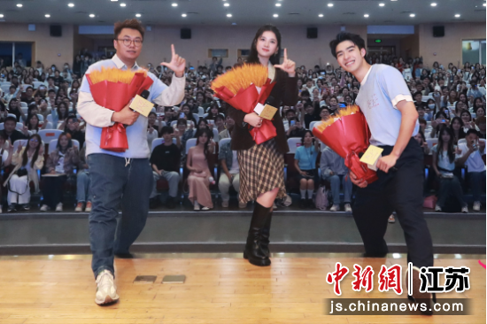 《独一无二》超清资源下载【HD1280P/3.9G-MP4】国语中字百度云-1
