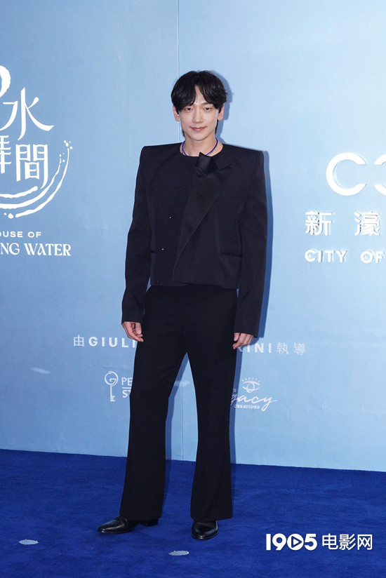 《水舞间》首演！刘嘉玲、舒淇、李冰冰等明星亮相-3