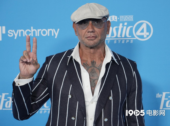 张晋回归好莱坞,加盟亨利·卡维尔《高地人》新版-2 张晋回归好莱坞,加盟亨利·卡维尔《高地人》新版-2