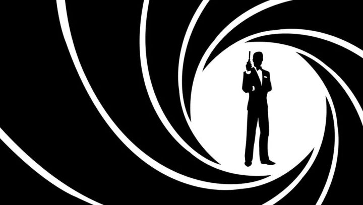 《007》新片编剧确定：斯蒂文·奈特执笔新篇章-1