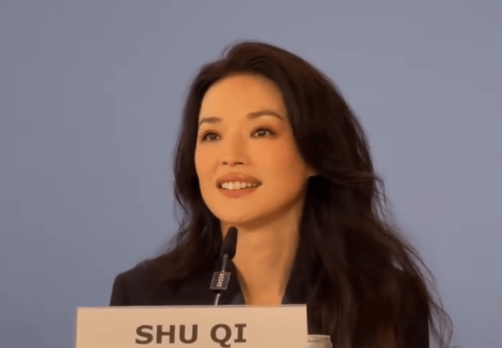 舒淇自述导演压力：担心工作未尽善-1