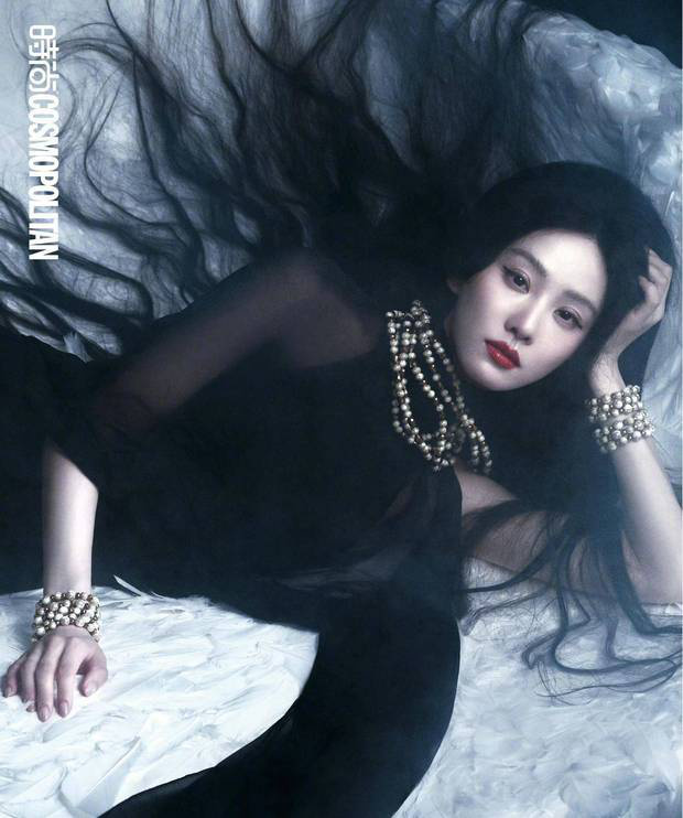 刘诗诗穿黑裙,展现优雅风姿-2 刘诗诗穿黑裙,展现优雅风姿-2