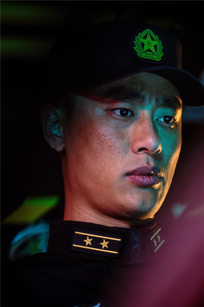 《蛟龙行动》国语版百度云资源下载链接无剪切版【BD1280P/3.2G-MP4】-2