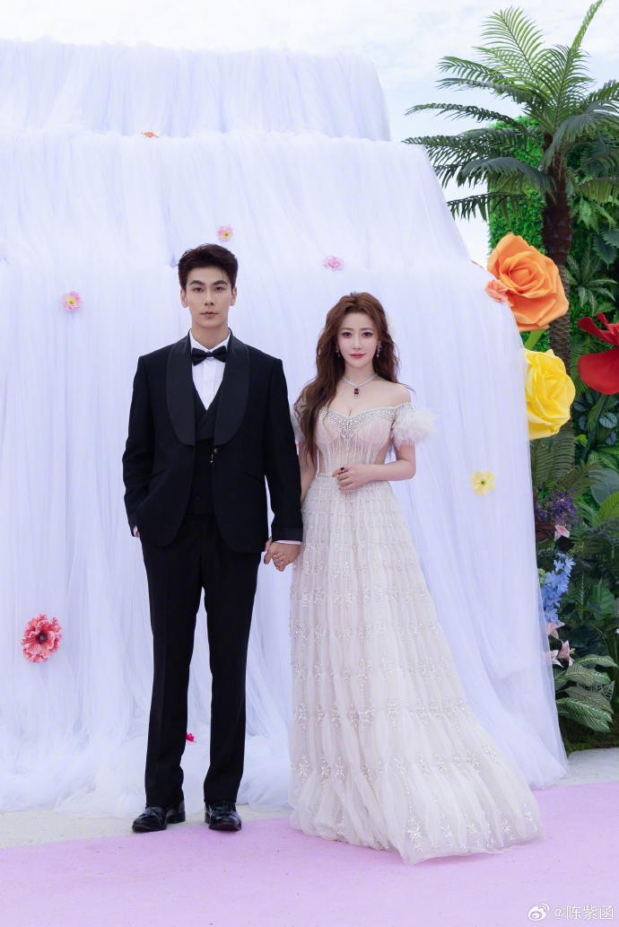 陈紫函坦言：长期分居导致婚姻危机-1