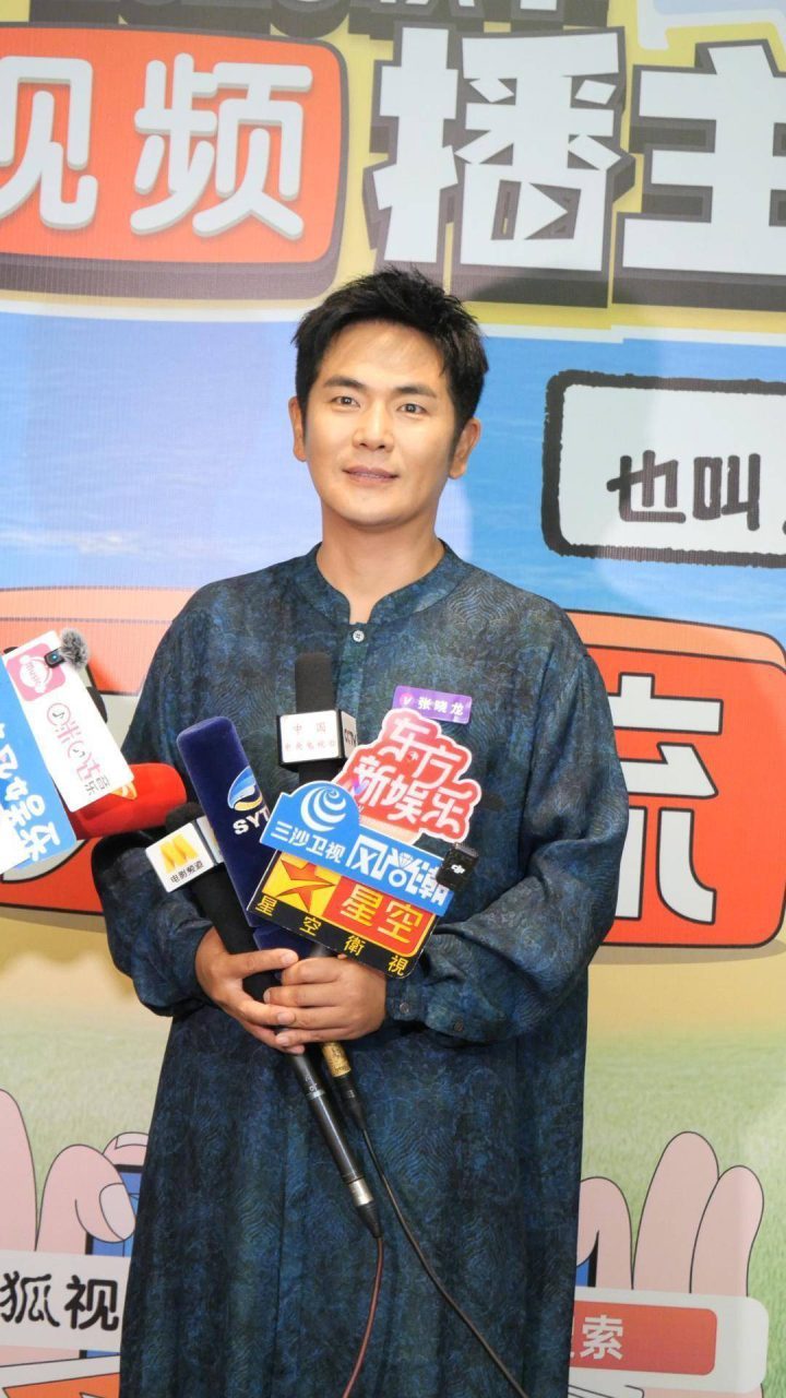 张晓龙回忆《甄嬛传》剧组：亲如一家，无隔阂-1