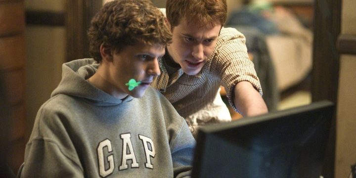 《社交网络2》上映在即,杰瑞米·斯特朗再演扎克伯格-1 《社交网络2》上映在即,杰瑞米·斯特朗再演扎克伯格-1