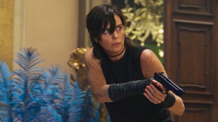 塞隆揭露：女性动作片主角“双重标准”困境-1