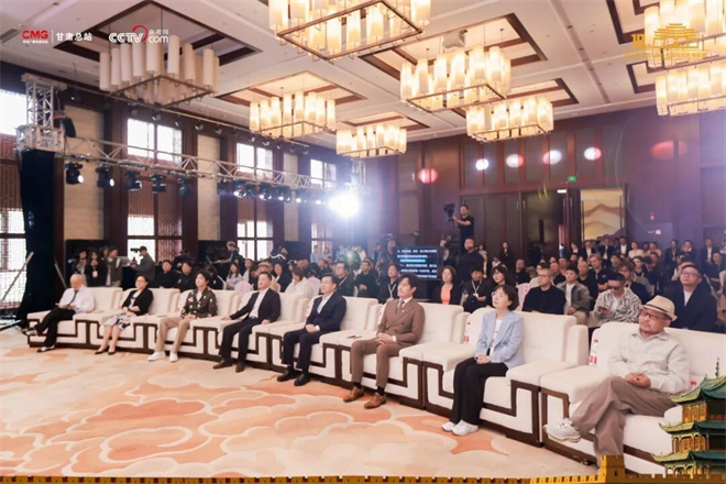 耿乐、俞灏明、包贝尔力荐：嘉峪关国际短片电影周圆满落幕-2