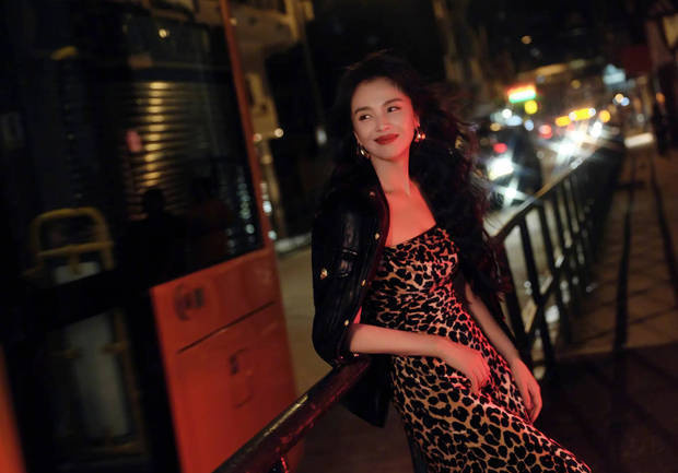 刘涛大湾区晚会豹纹抹胸裙造型,性感迷人夺人眼球-2 刘涛大湾区晚会豹纹抹胸裙造型,性感迷人夺人眼球-2